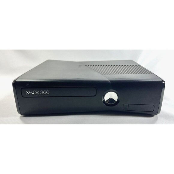 Microsoft Xbox 360 S Slim Console Model 1439 Matte Black Console Only 4Gb Tested - Picture 1 of 9